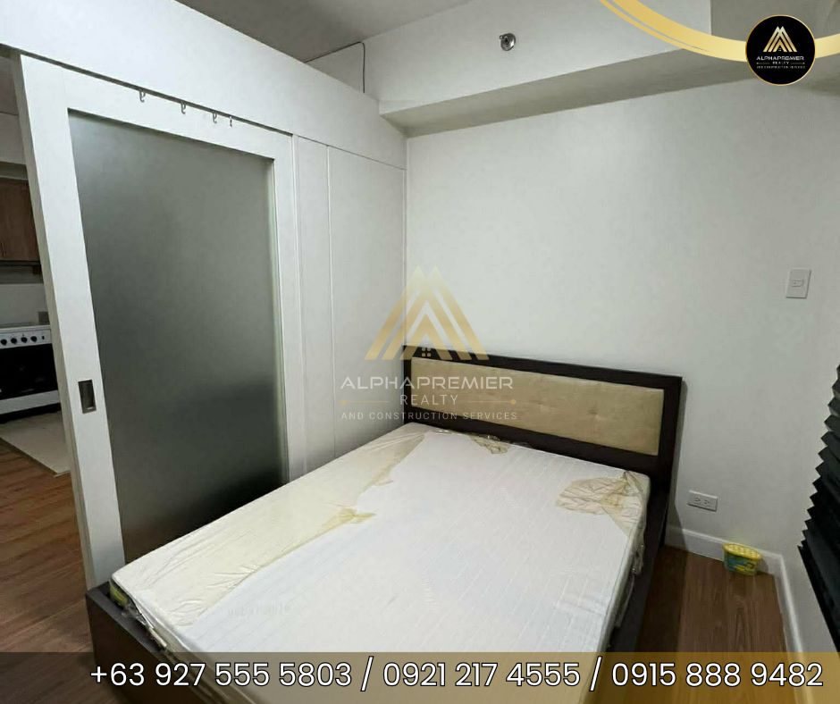 Lot for Sale in Makati, photo 1