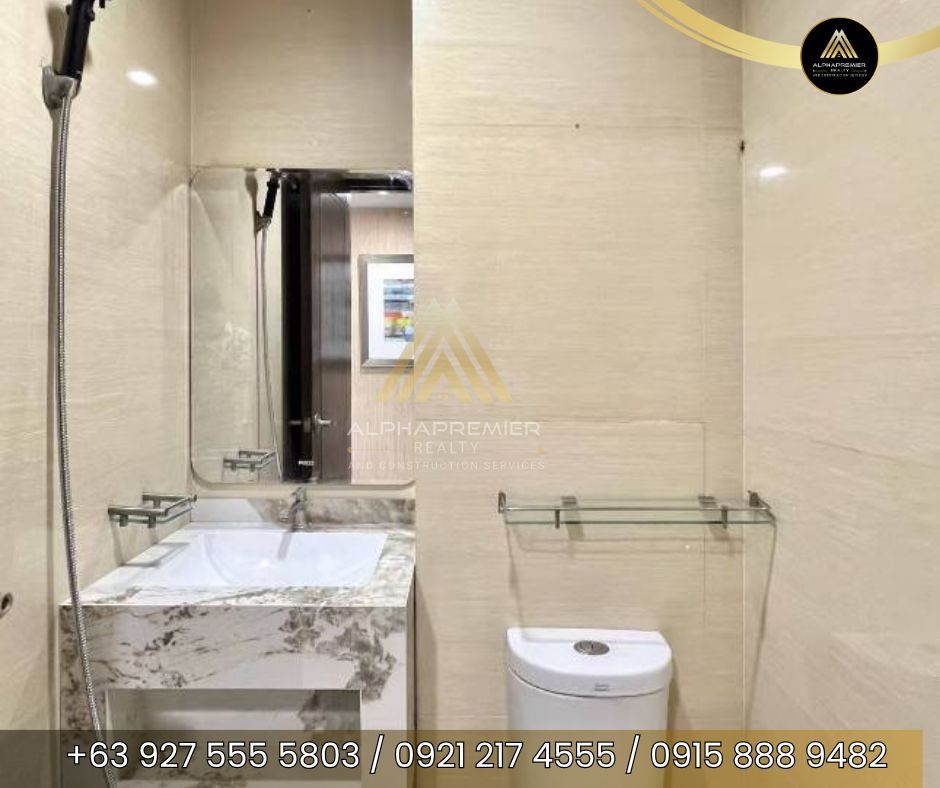 Lot for Sale in Makati, photo 2